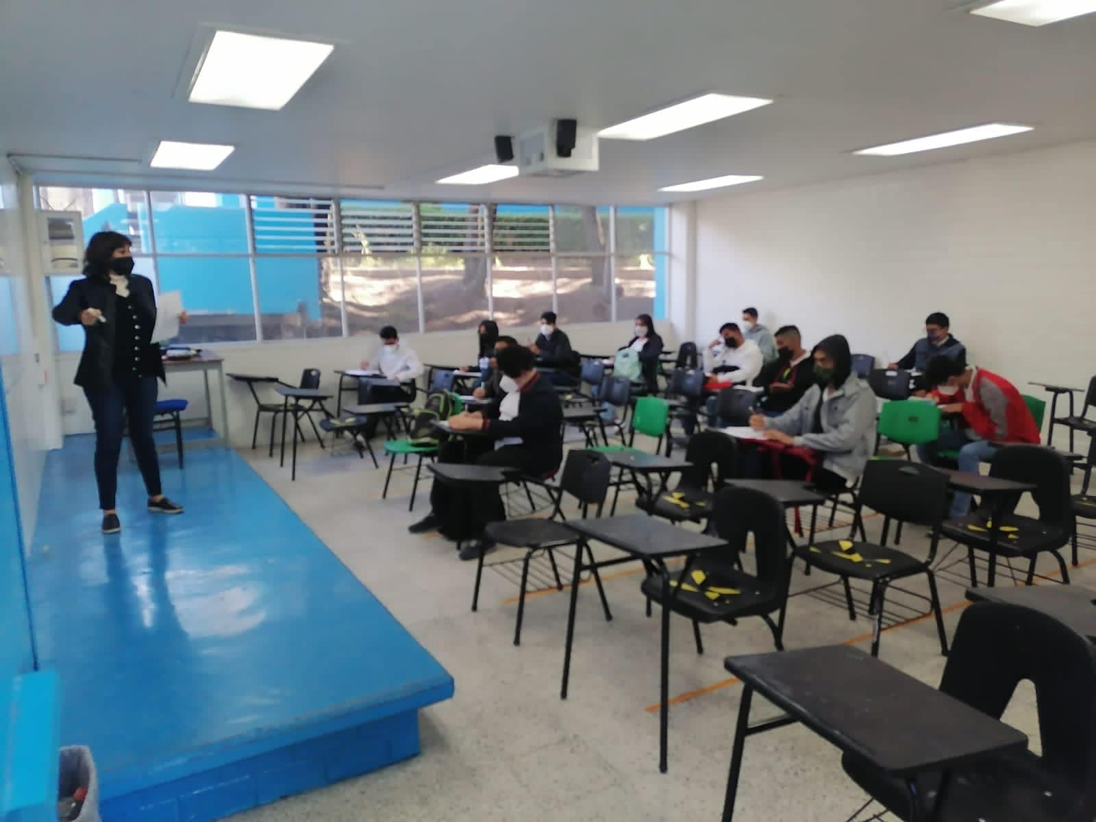 Cetis35 Centro de Estudios Tecnológicos industrial y de servicios No.35.